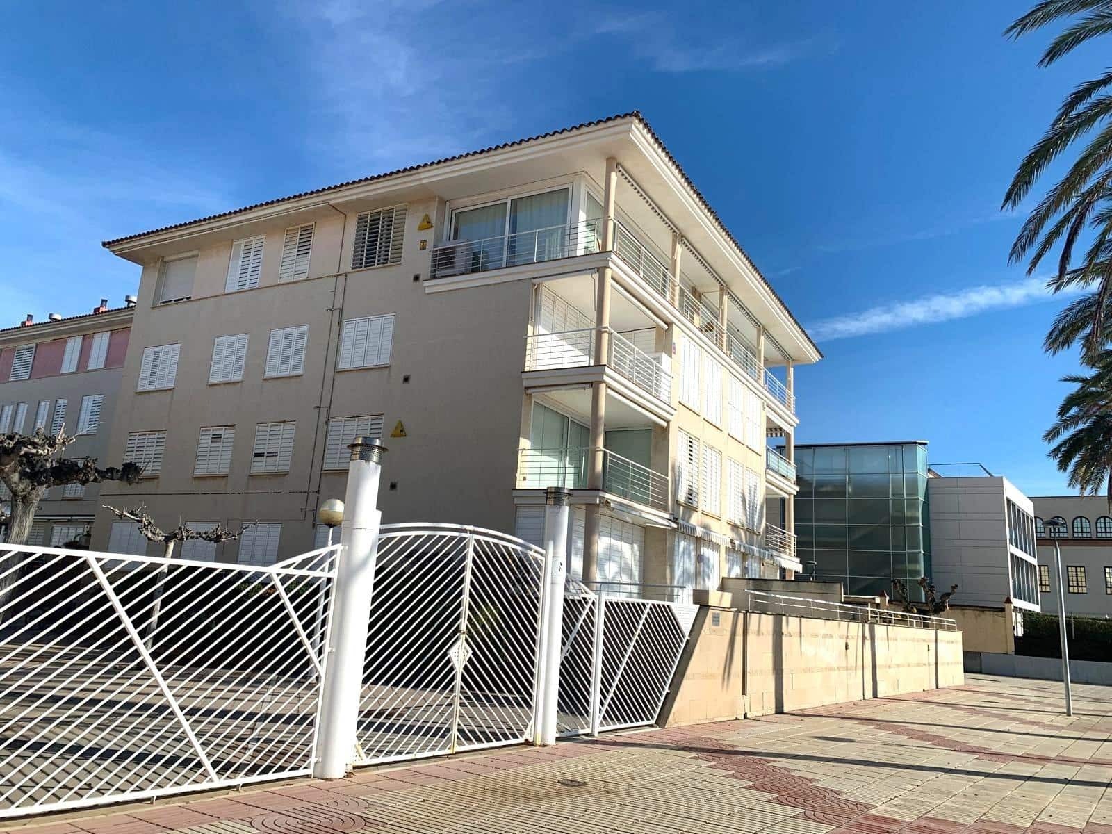 4 soverom Leilighet til salgs i El Vendrell med svømmebasseng garasje - € 345 000 (Ref: 9151862)