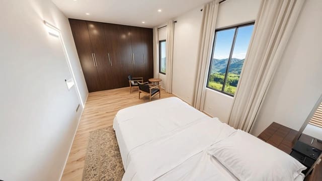 4 makuuhuone Rivitalo myytävänä paikassa El Vendrell mukana uima-altaan - 289 000 € (Ref: 9151865)