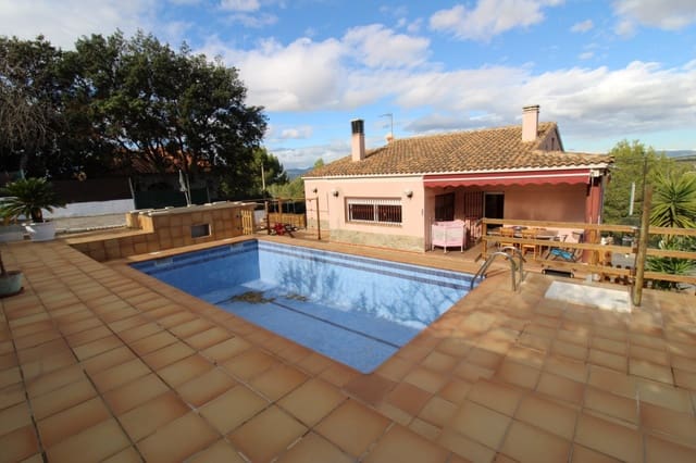 4 soveværelse Villa til salg i Calafell med swimmingpool garage - € 310.000 (Ref: 9151870)