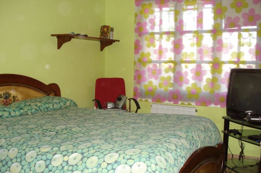 5 soveværelse Villa til salg i Santa Oliva med swimmingpool garage - € 675.000 (Ref: 9151876)