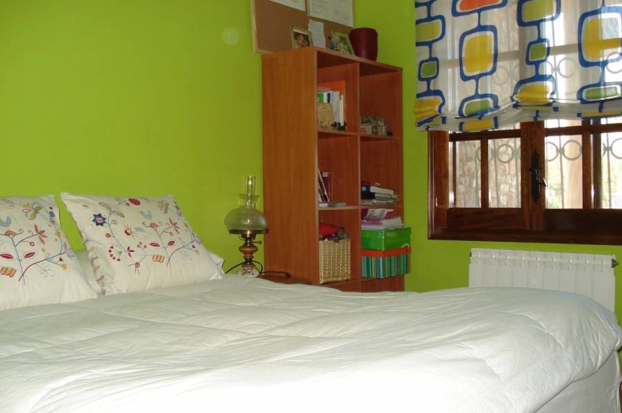 5 soveværelse Villa til salg i Santa Oliva med swimmingpool garage - € 675.000 (Ref: 9151876)