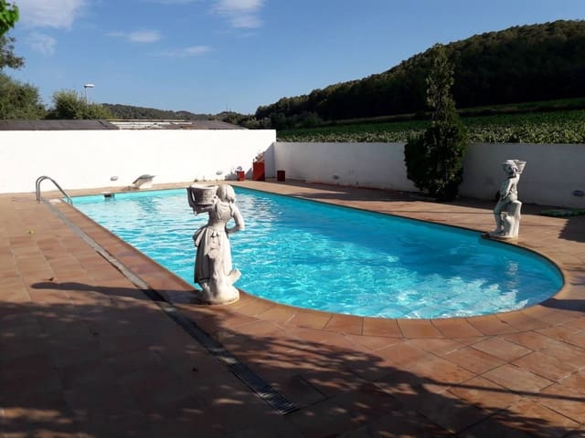 7 soveværelse Villa til salg i Calafell med swimmingpool garage - € 350.000 (Ref: 9151877)