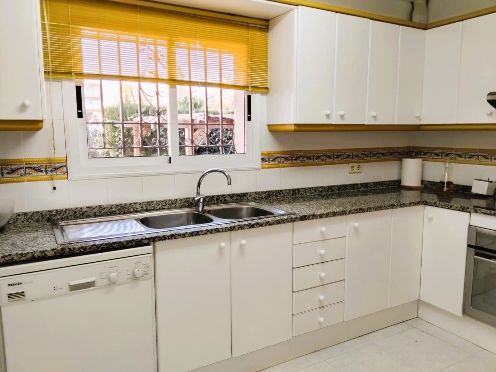 5 sovrum Villa till salu i El Vendrell med pool garage - 550 000 € (Ref: 9151896)