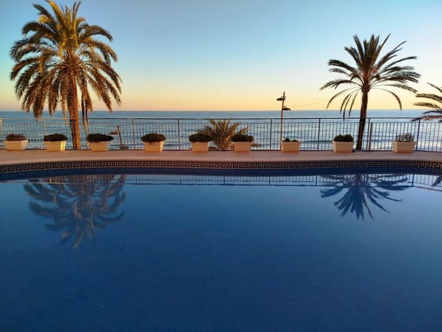 4 quarto Apartamento para venda em Calafell com piscina garagem - 400 000 € (Ref: 9151897)