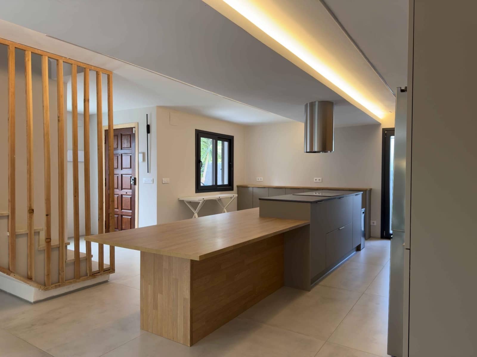 5 soverom Rekkehus til salgs i Cunit - € 442 500 (Ref: 9151905)