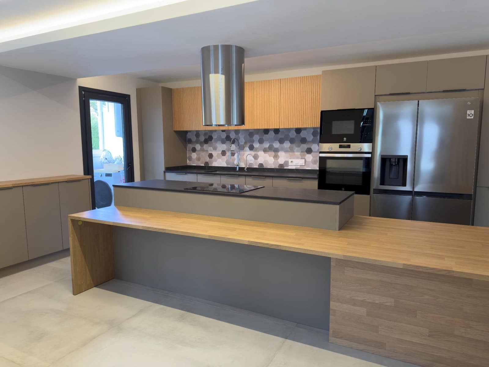 5 soverom Rekkehus til salgs i Cunit - € 442 500 (Ref: 9151905)