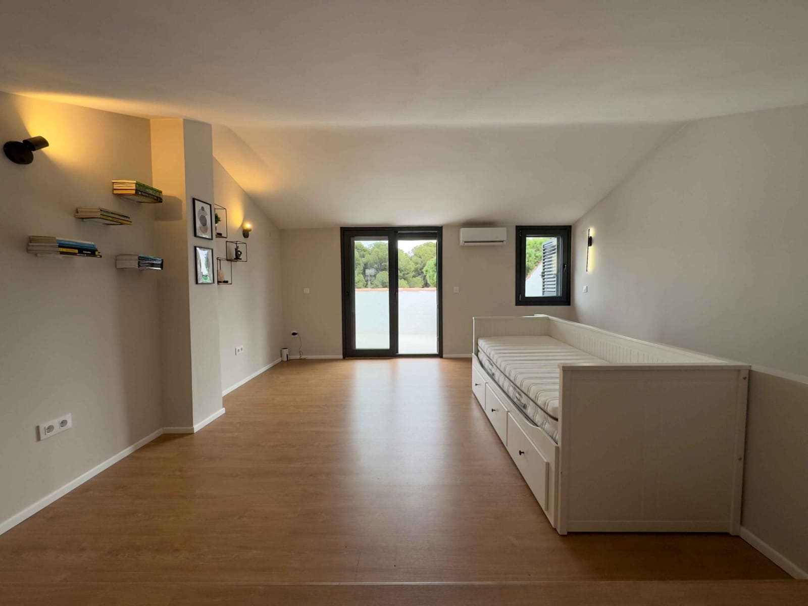 5 soverom Rekkehus til salgs i Cunit - € 442 500 (Ref: 9151905)