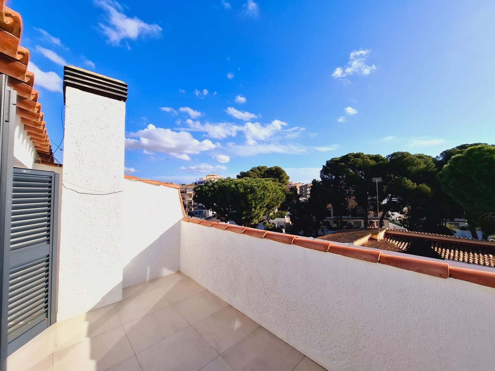 5 soverom Rekkehus til salgs i Cunit - € 442 500 (Ref: 9151905)