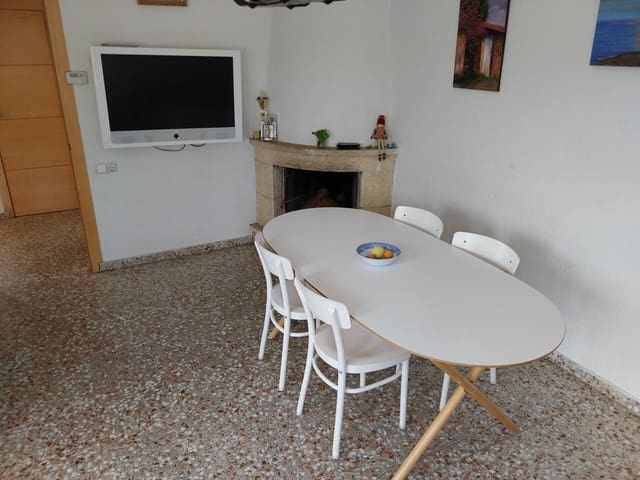Adosado de 3 habitaciones en El Vendrell en venta con piscina garaje - 225.000 € (Ref: 9151930)