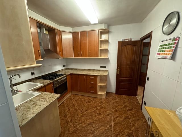 4 makuuhuone Asunto myytävänä paikassa Calafell - 229 000 € (Ref: 9151952)