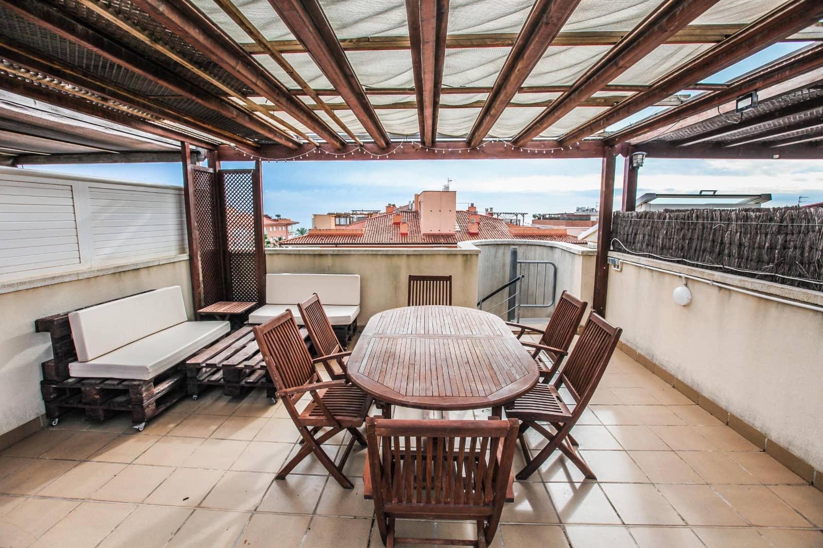 3 soveværelse Penthouse til salg i Calafell med swimmingpool - € 369.000 (Ref: 9151958)