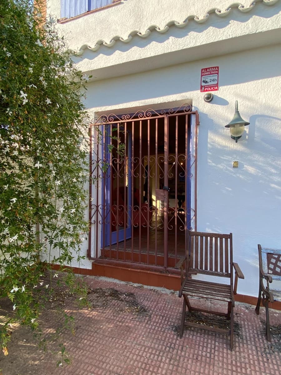 4 sypialnia Willa na sprzedaż w Bellvei - 240 000 € (Ref: 9151966)