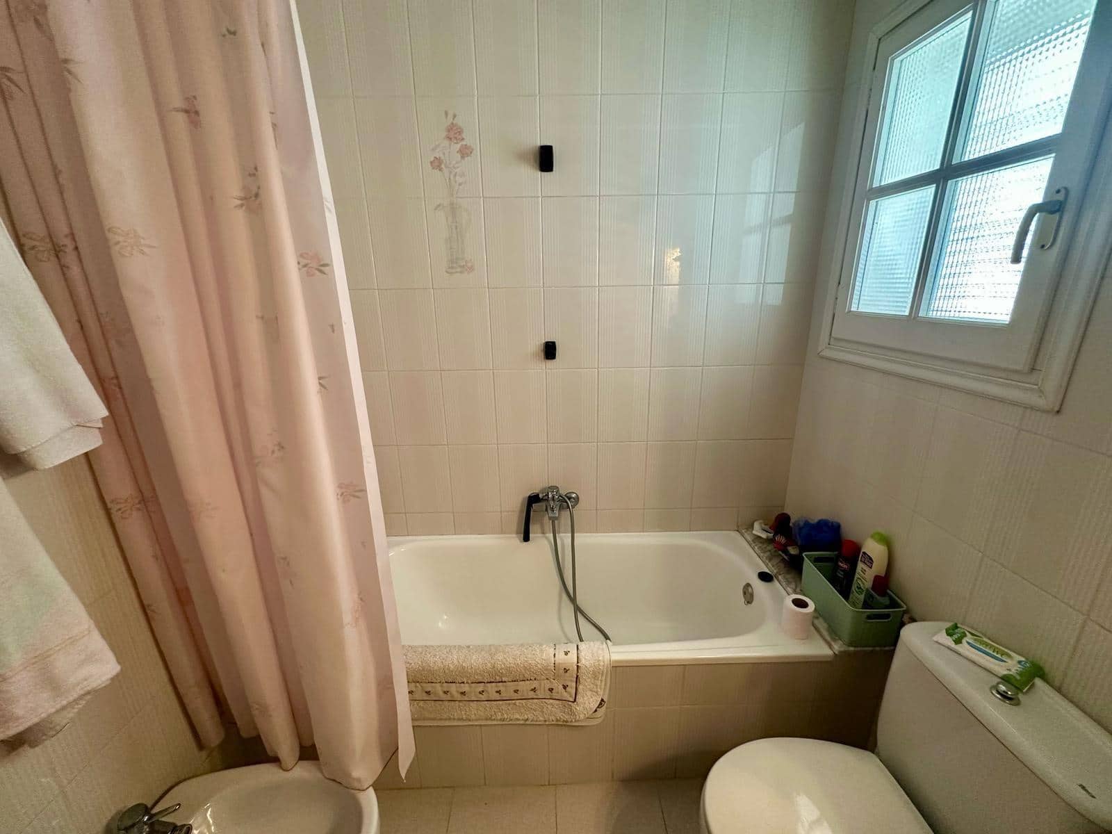 4 soveværelse Villa til salg i El Vendrell med swimmingpool - € 369.000 (Ref: 9151968)