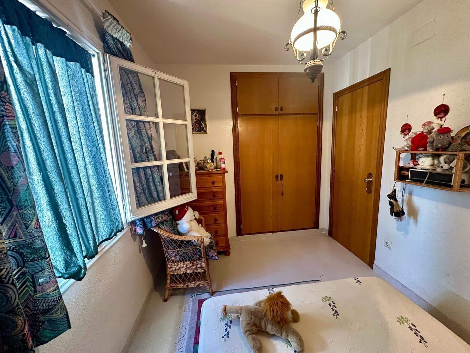 4 soveværelse Villa til salg i El Vendrell med swimmingpool - € 369.000 (Ref: 9151968)