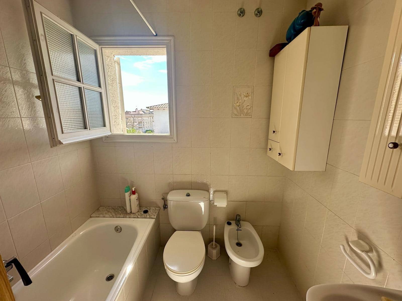 4 soveværelse Villa til salg i El Vendrell med swimmingpool - € 369.000 (Ref: 9151968)