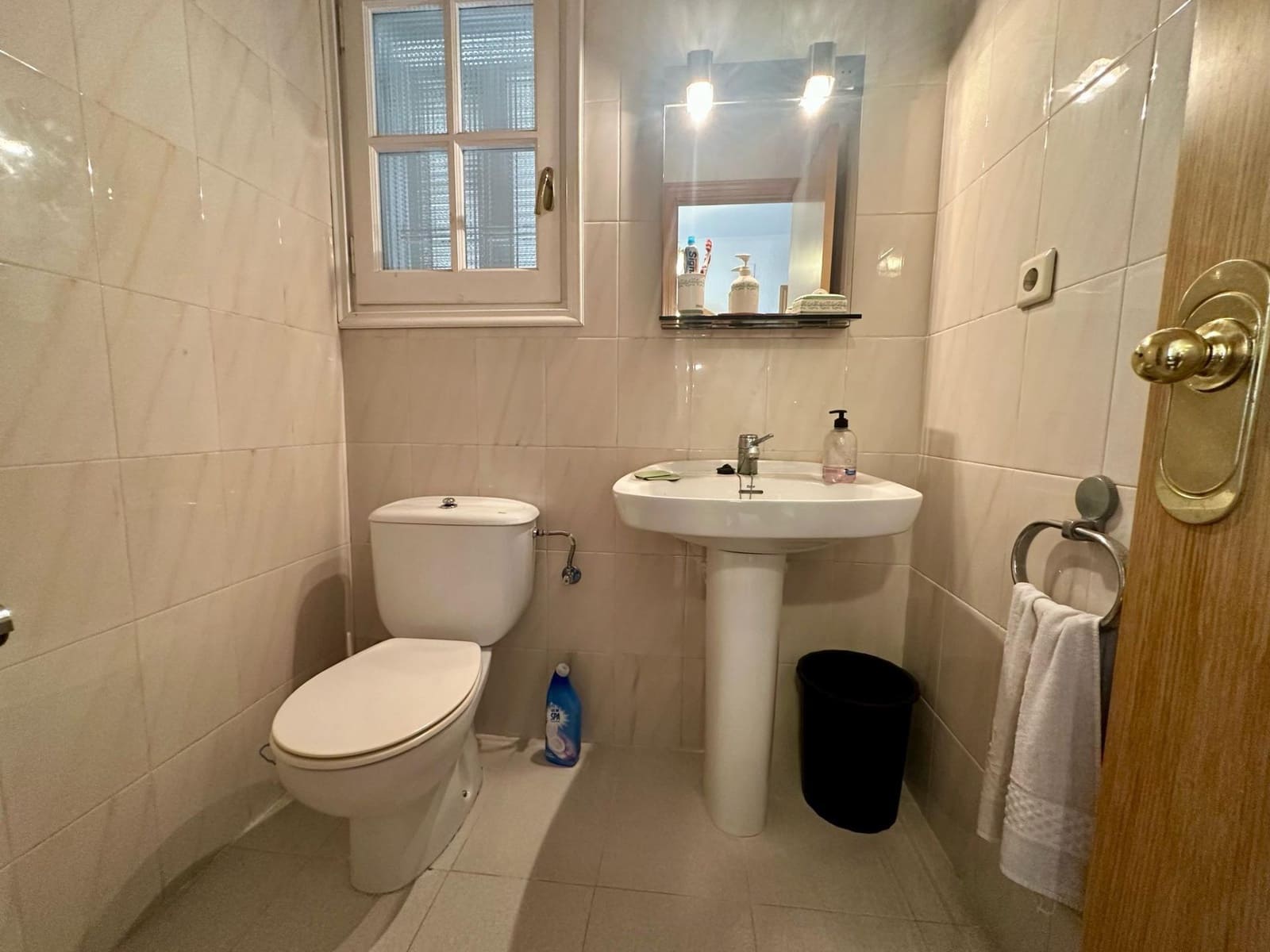 4 soveværelse Villa til salg i El Vendrell med swimmingpool - € 369.000 (Ref: 9151968)