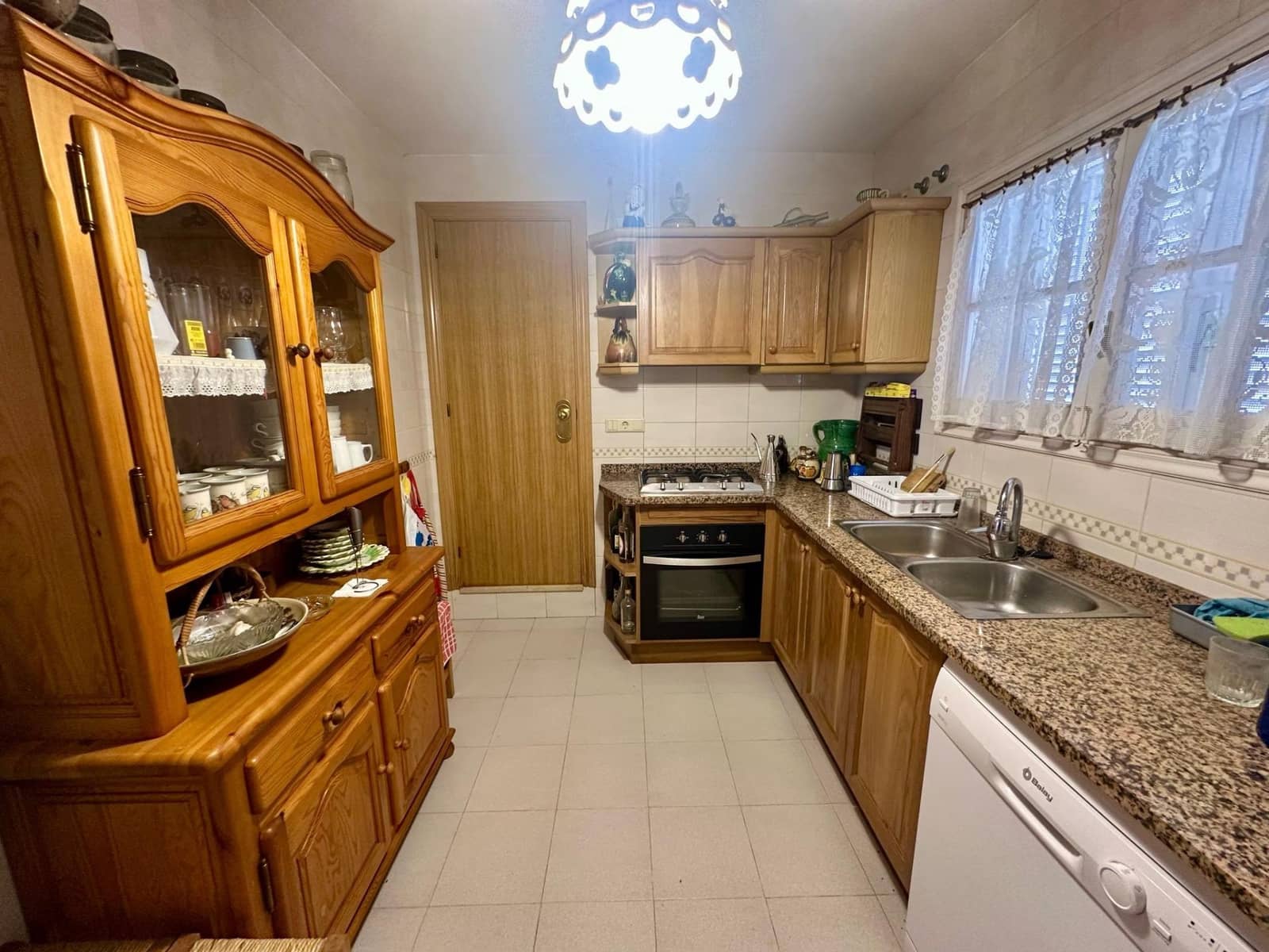 4 soveværelse Villa til salg i El Vendrell med swimmingpool - € 369.000 (Ref: 9151968)