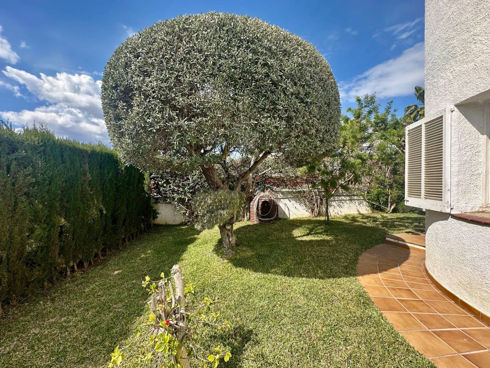 4 soveværelse Villa til salg i El Vendrell med swimmingpool - € 369.000 (Ref: 9151968)