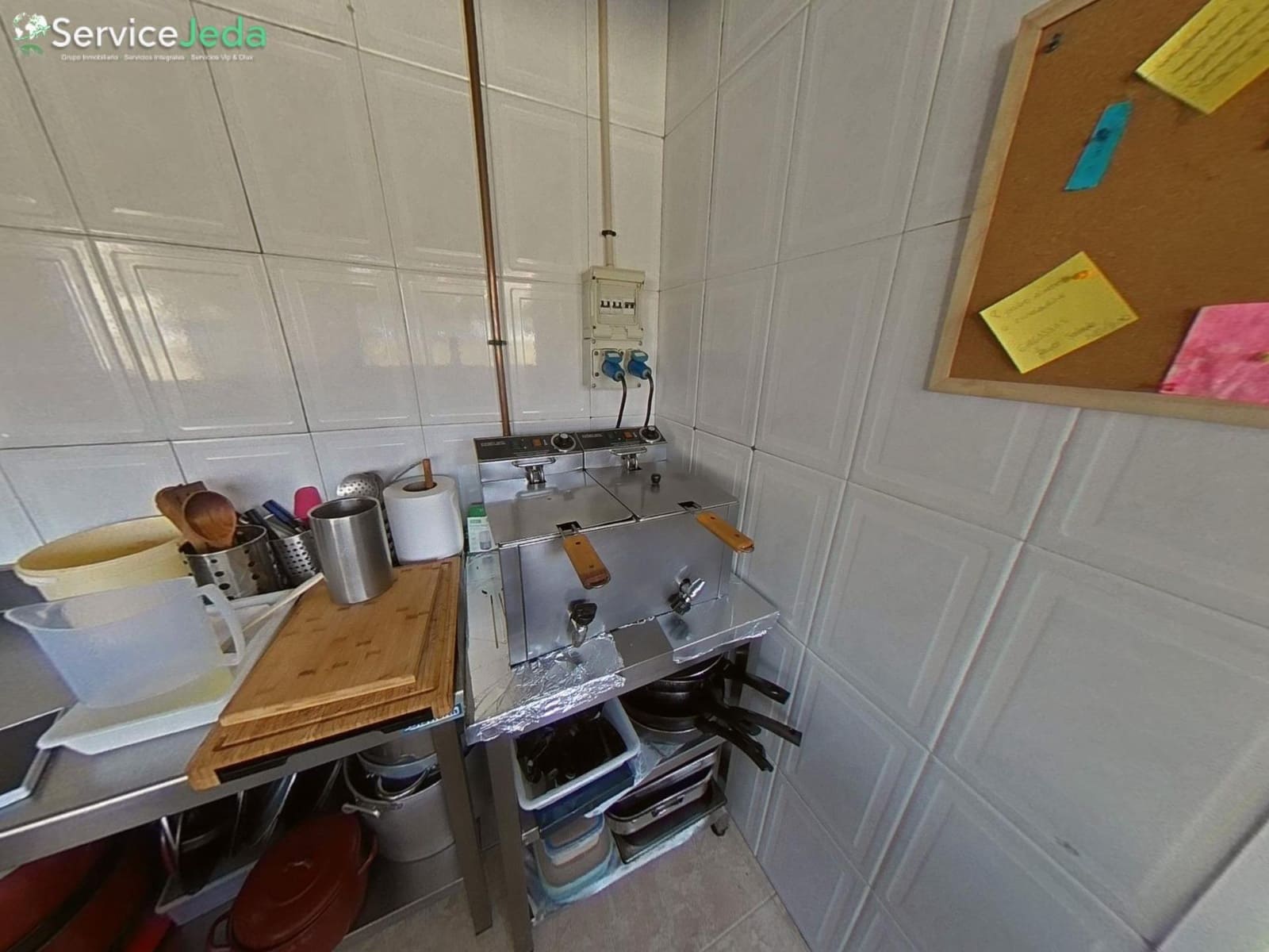 Business for rent in El Vendrell - € 600 (Ref: 9151975)