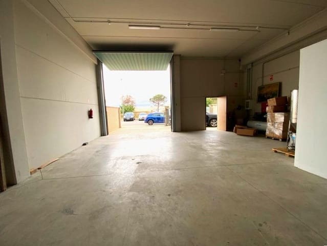 Business for sale in Roda de Barà with garage - € 276,900 (Ref: 9151998)