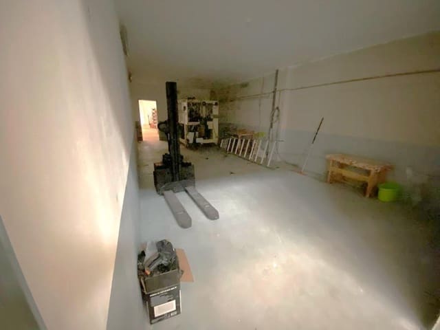 Business for sale in Roda de Barà with garage - € 276,900 (Ref: 9151998)