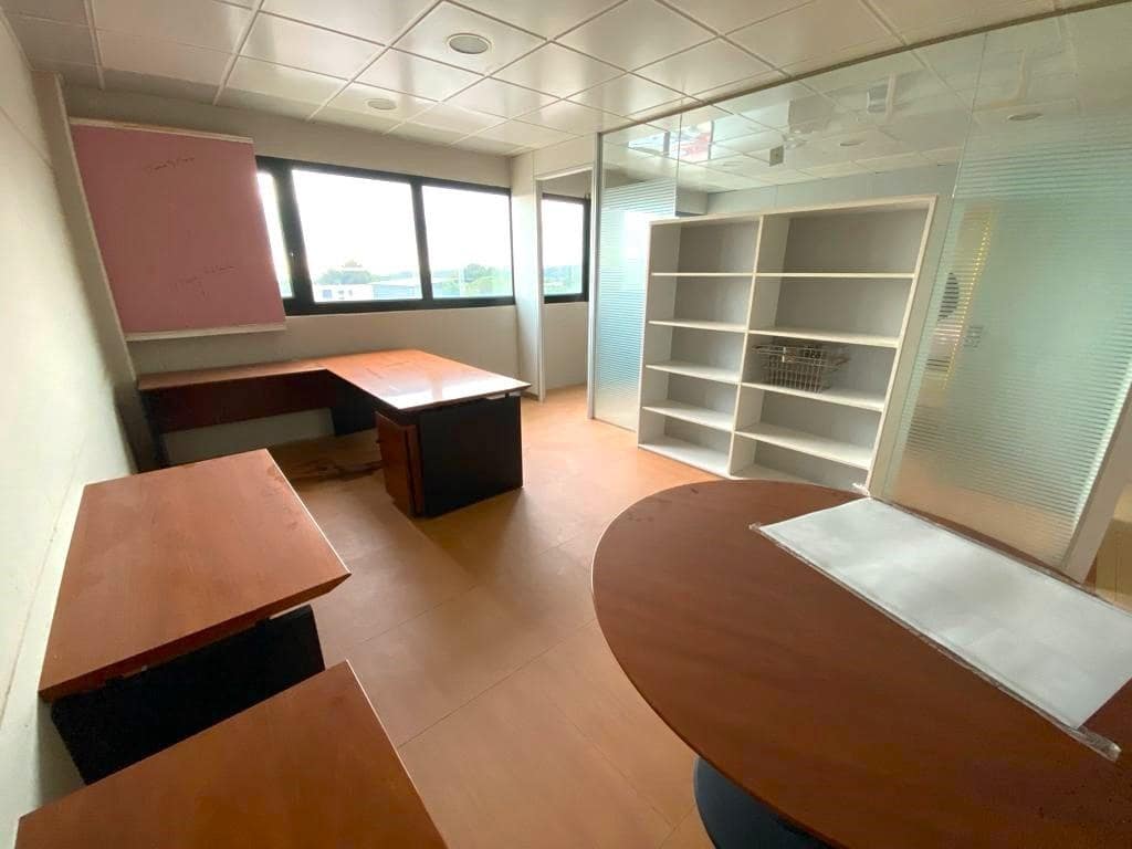 Business for sale in Roda de Bara with garage - € 276,900 (Ref: 9151998)