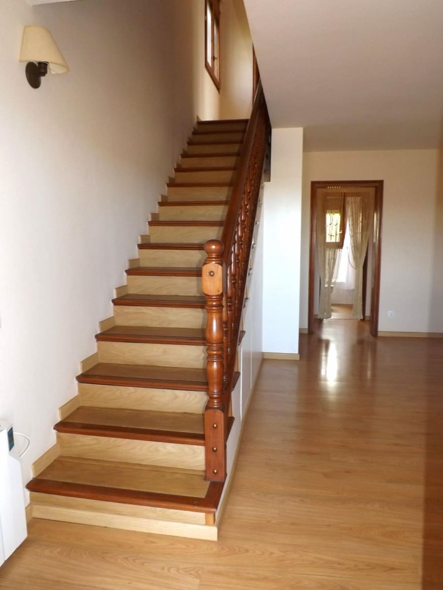 3 soveværelse Villa til salg i Segur de Calafell med swimmingpool garage - € 295.000 (Ref: 9152000)