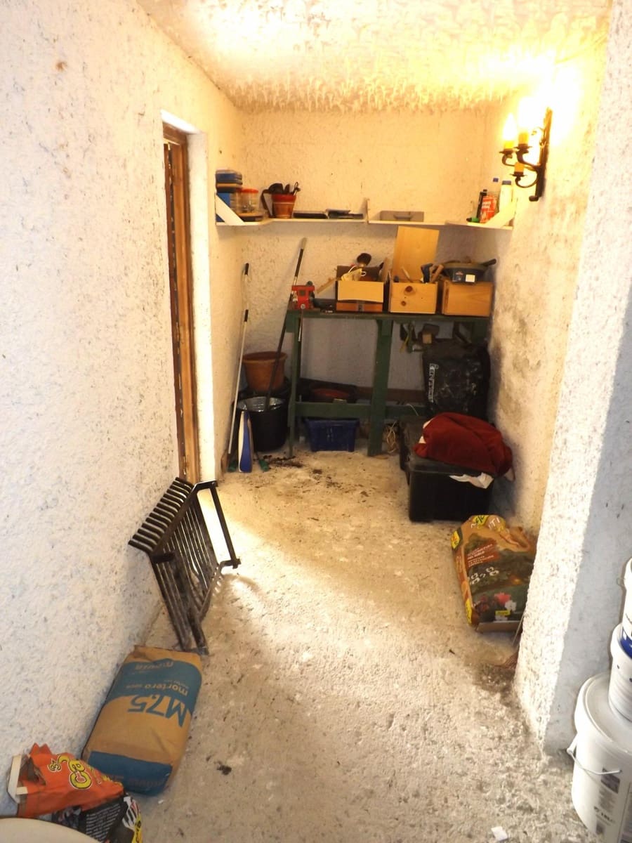 3 soveværelse Villa til salg i Segur de Calafell med swimmingpool garage - € 295.000 (Ref: 9152000)