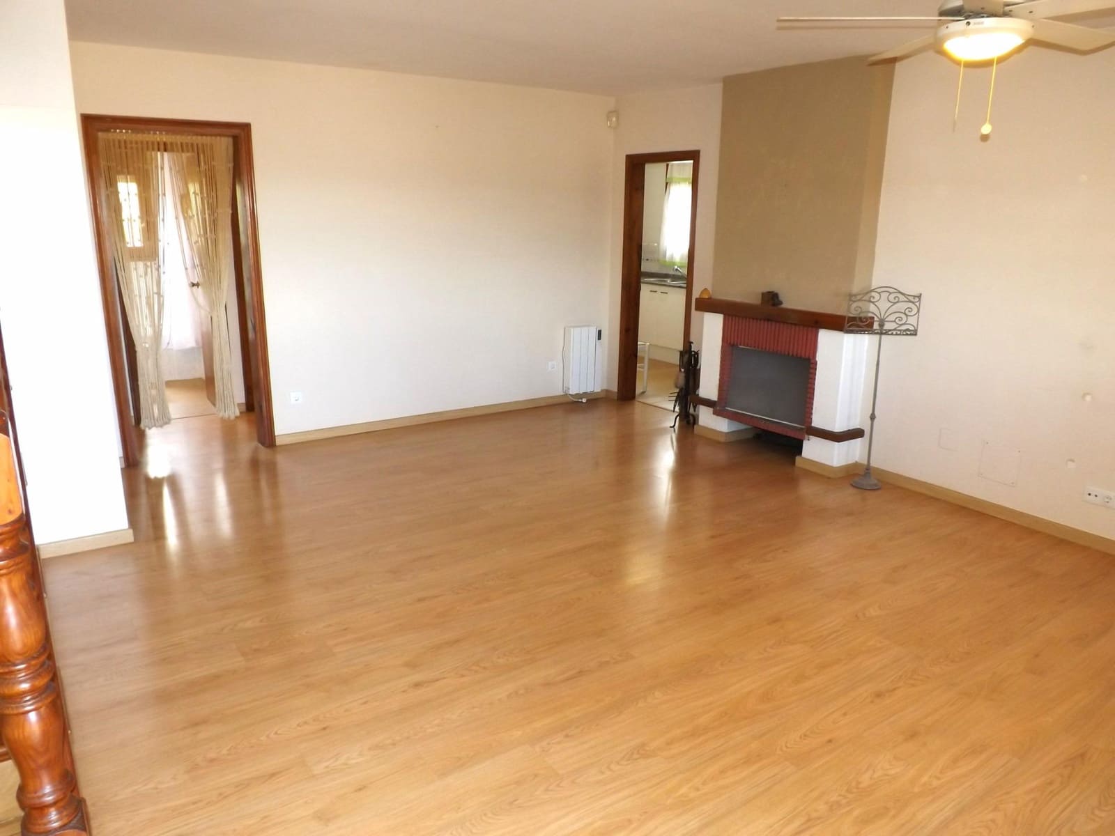 3 soveværelse Villa til salg i Segur de Calafell med swimmingpool garage - € 295.000 (Ref: 9152000)