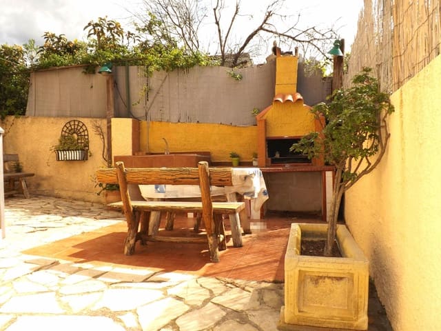 3 sovrum Villa till salu i Segur de Calafell, Calafell med pool garage - 295 000 € (Ref: 9152000)