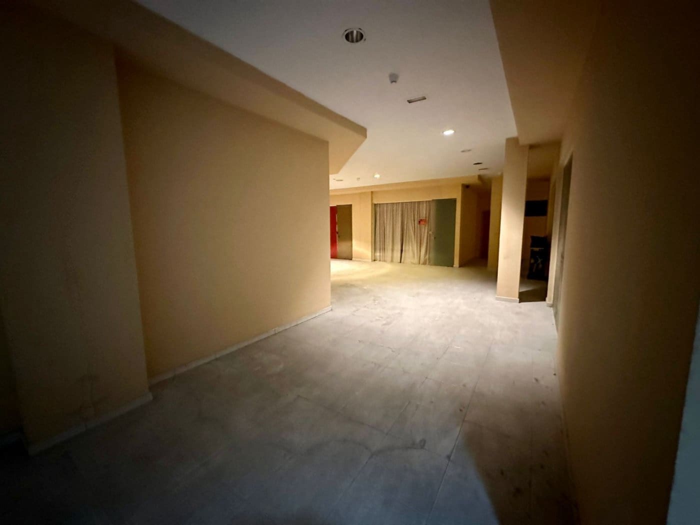 Erhverv til salg i El Vendrell - € 15.000 (Ref: 9152004)