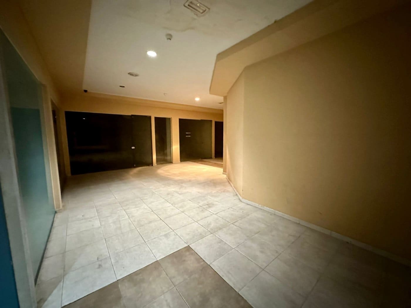 Erhverv til salg i El Vendrell - € 15.000 (Ref: 9152004)