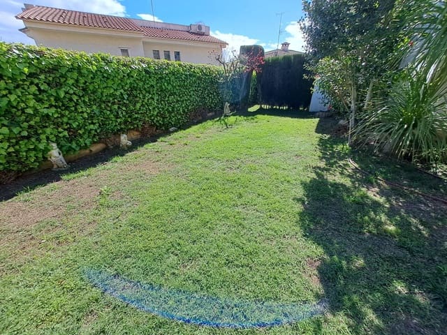 3 makuuhuone Rivitalo myytävänä paikassa Segur de Calafell, Calafell mukana 
autotalli - 339 000 € (Ref: 9152027)