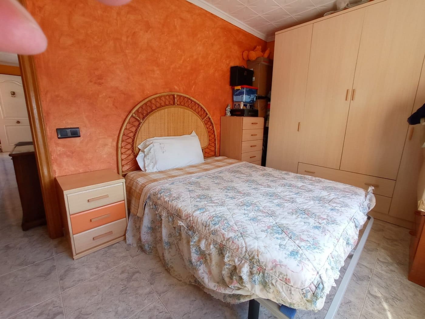 3 soveværelse Finca/Landehus til salg i La Bisbal del Penedes med swimmingpool garage - € 245.000 (Ref: 9152038)