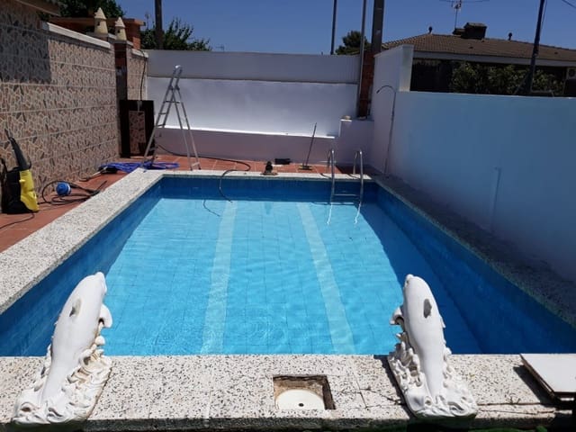 3 soveværelse Finca/Landehus til salg i La Bisbal del Penedès med swimmingpool garage - € 245.000 (Ref: 9152038)