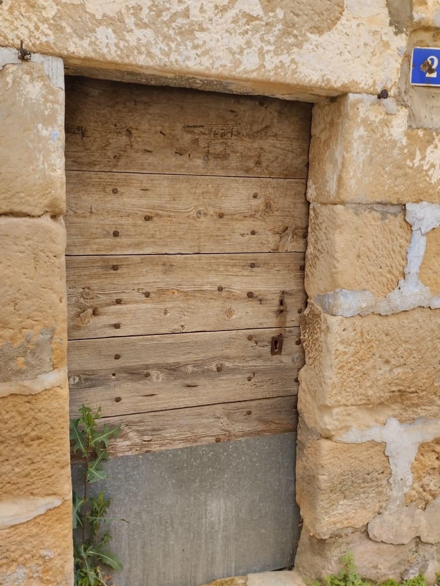 3 soverom Hus til salgs i Mazaleon - € 20 000 (Ref: 9152042)