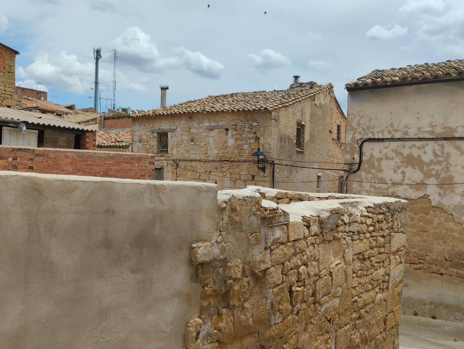 3 soverom Hus til salgs i Mazaleon - € 20 000 (Ref: 9152042)