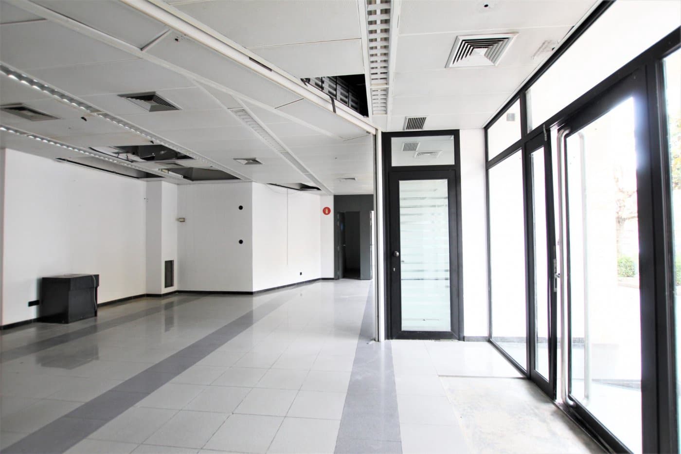 Commercieel te koop in L'Arboc - € 195.000 (Ref: 9152043)