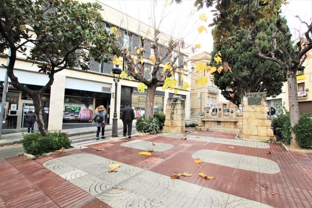 Commercieel te koop in L'Arboç - € 195.000 (Ref: 9152043)