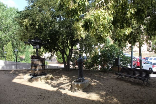 Tomt till salu i El Montmell - 70 000 € (Ref: 9152051)