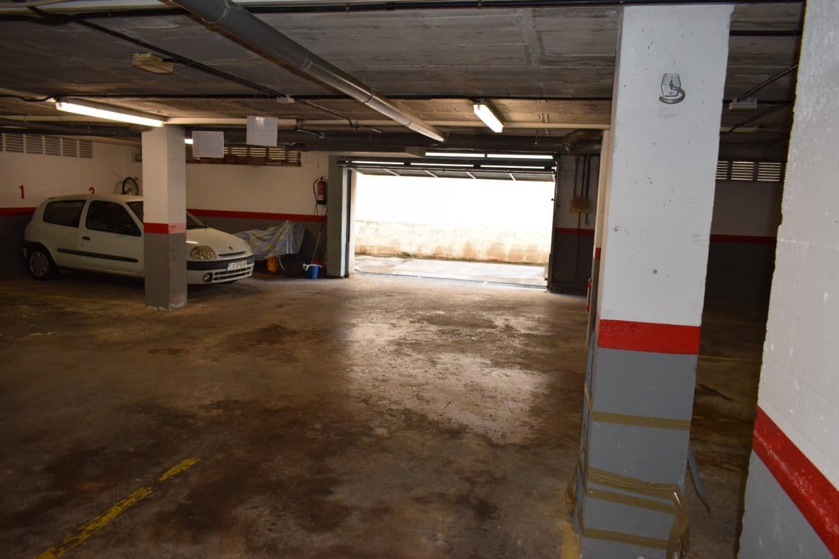 Garage til salg i El Vendrell - € 10.000 (Ref: 9152061)