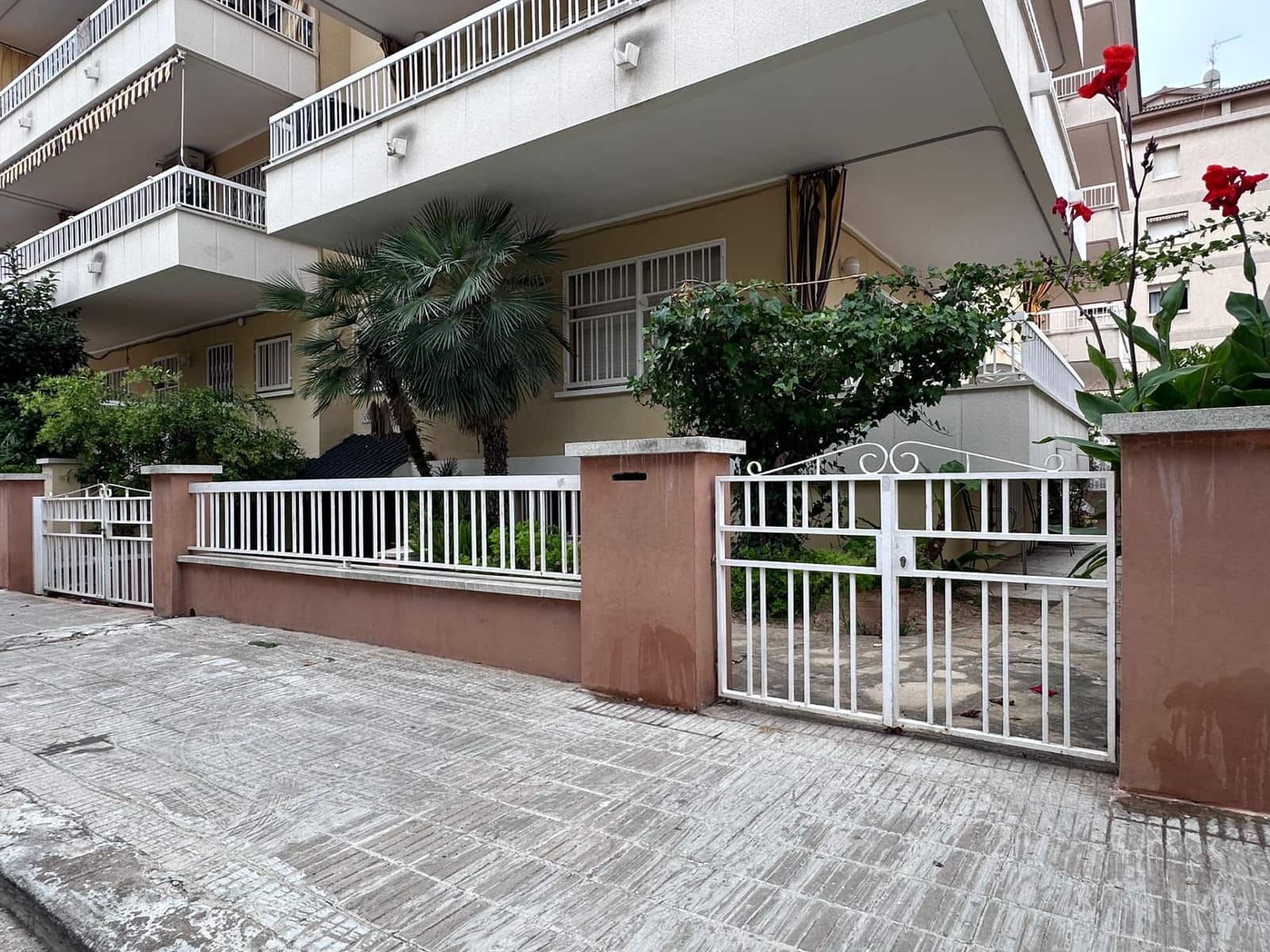 4 soveværelse Strandlejlighed til salg i Segur de Calafell med garage - € 275.000 (Ref: 9152062)