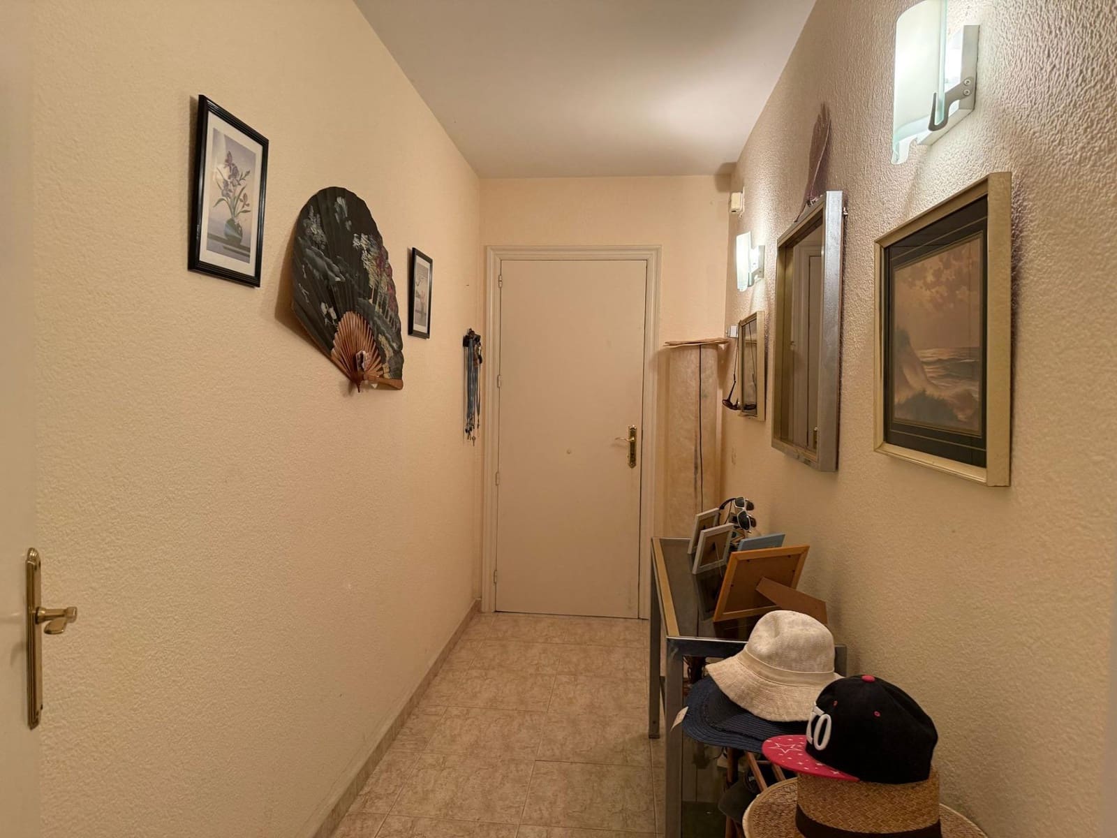 4 camera da letto Appartamento sulla Spiaggia in vendita in Segur de Calafell con garage - 275.000 € (Rif: 9152062)