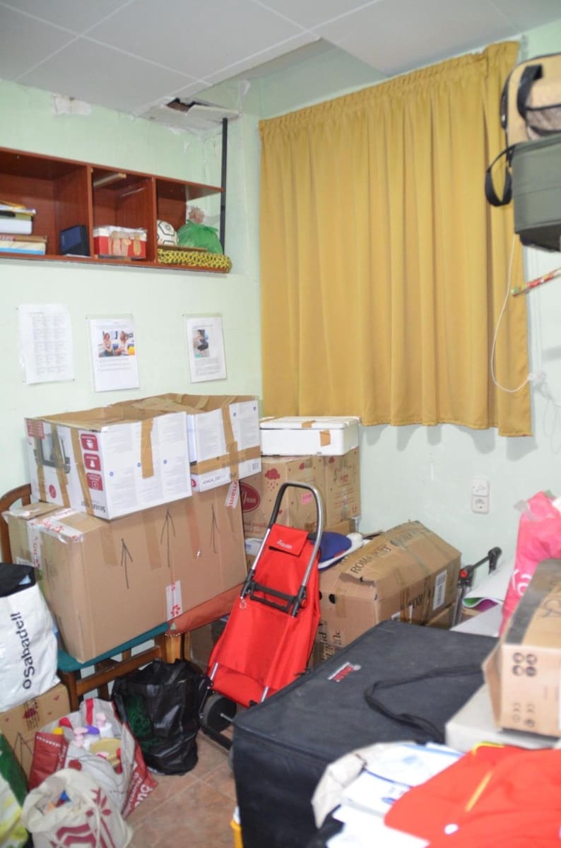 5 bedroom Villa for sale in Masllorenc with garage - € 205,000 (Ref: 9152077)