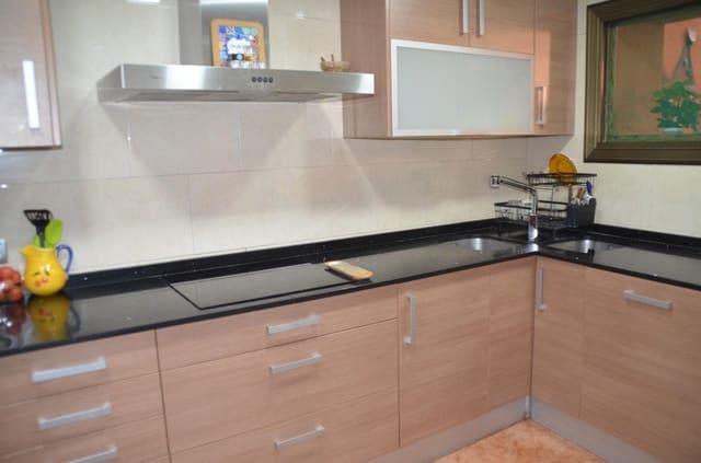 5 soverom Villa til salgs i Masllorenç med garasje - € 205 000 (Ref: 9152077)