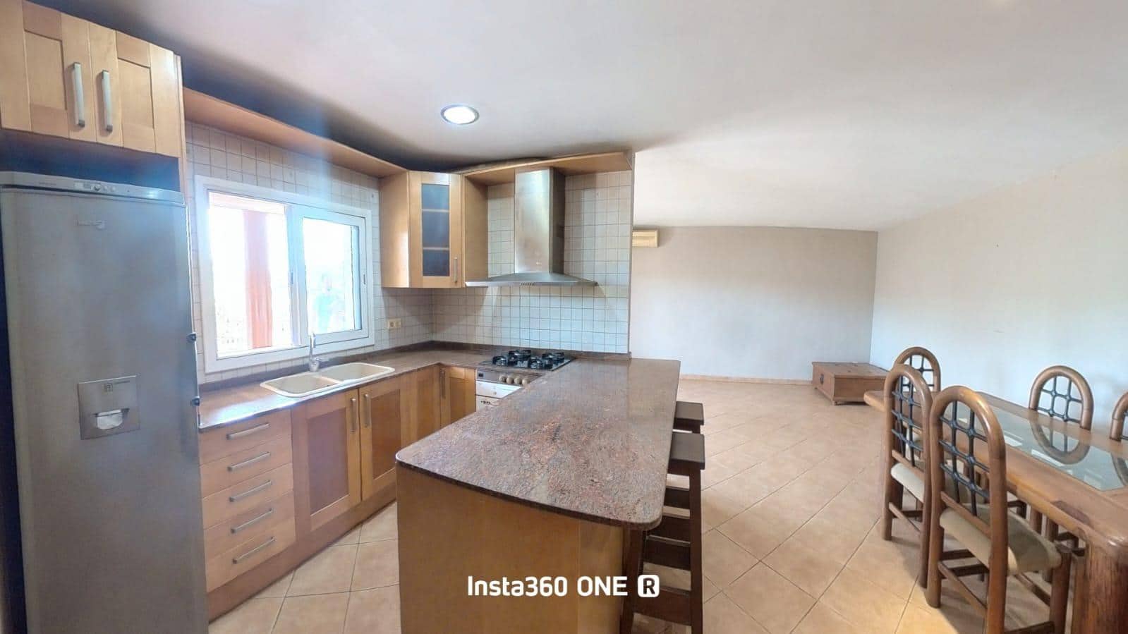 7 bedroom Villa for sale in Cubelles with pool - € 450,000 (Ref: 9152080)