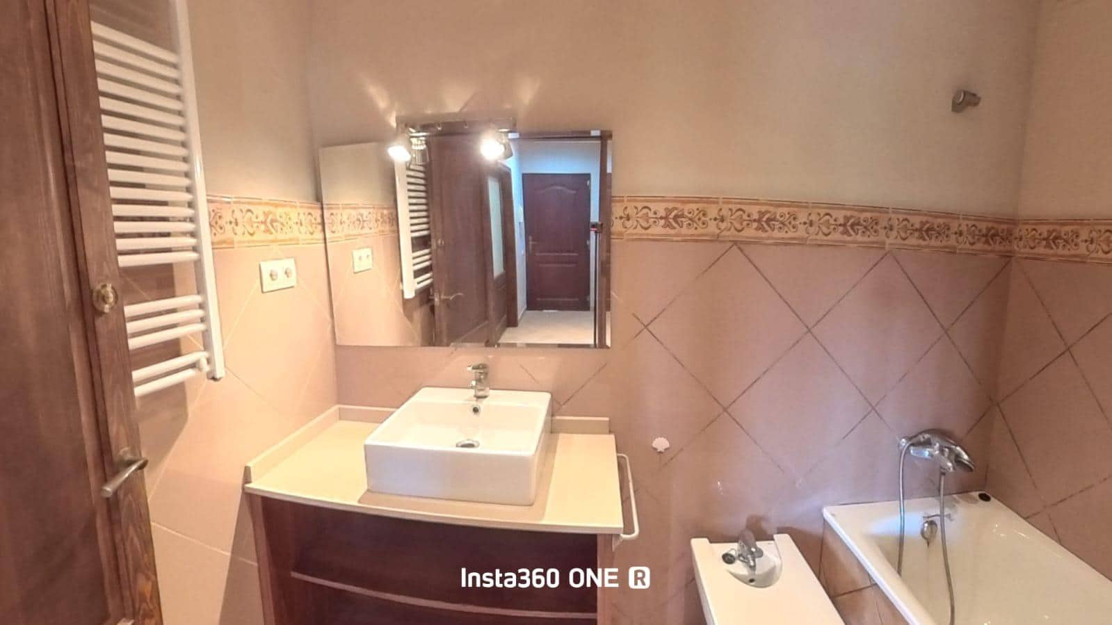 7 bedroom Villa for sale in Cubelles with pool - € 450,000 (Ref: 9152080)