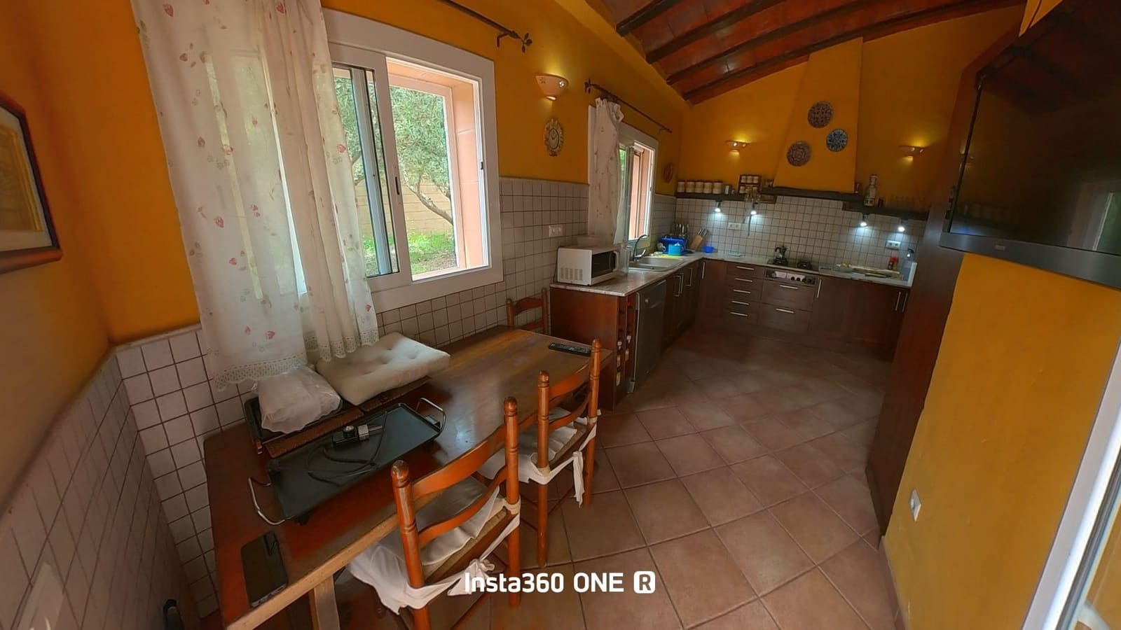 7 bedroom Villa for sale in Cubelles with pool - € 450,000 (Ref: 9152080)