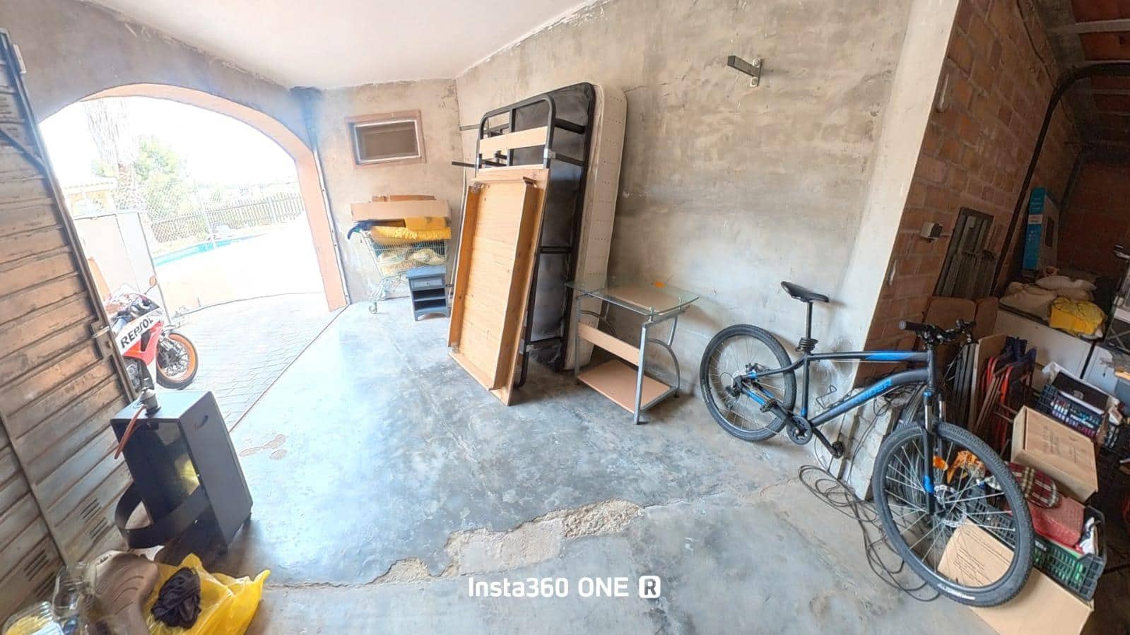 7 bedroom Villa for sale in Cubelles with pool - € 450,000 (Ref: 9152080)