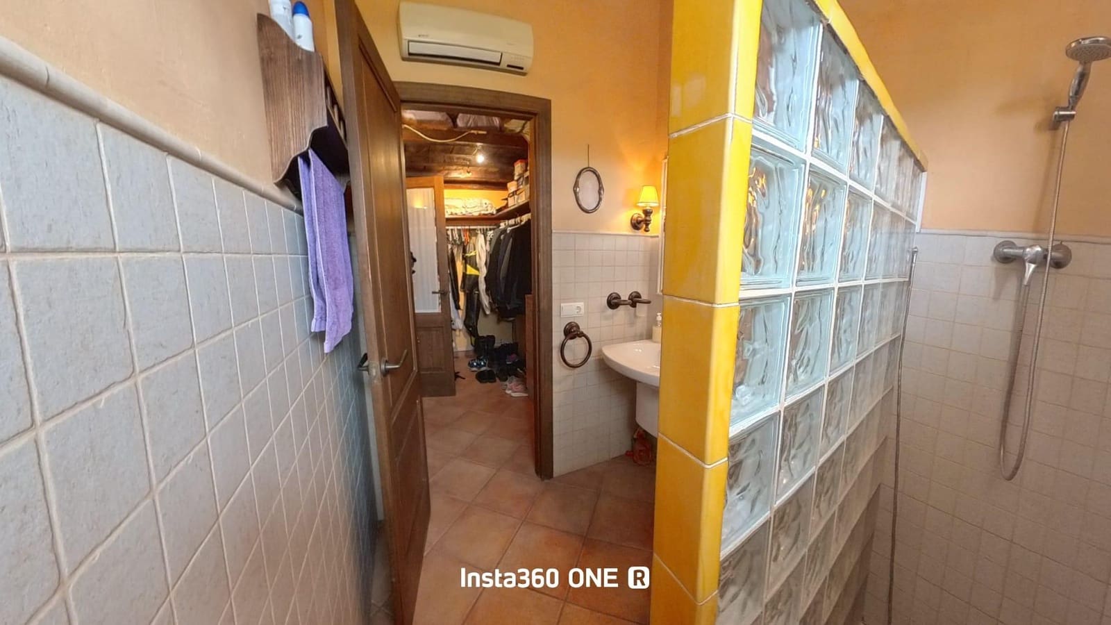 7 bedroom Villa for sale in Cubelles with pool - € 450,000 (Ref: 9152080)